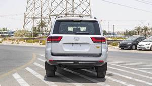 2022 pour Toyota pour Land Cruiser 300 GXR Diesel conduite à gauche boîte de vitesses manuelle R18 taille de pneu alliage d'aluminium foncé vente en ligne - Product Image 4