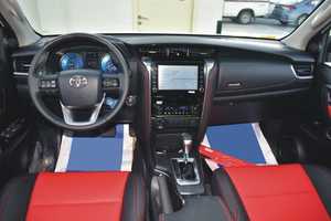 Toyota Fortuner GX SUV Usada, 7 Plazas, Equipamiento Completo, Sin Accidentes y con Garantía. Modelo 2023 - Product Image 3