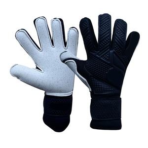 Gants de gardien de but de football en cuir d'entraînement professionnel avec protection du pouce fabriqués en usine - Product Image 1