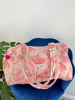 Produsen dan grosir tas Duffle katun motif blok India untuk wanita berlapis tas perjalanan malam bunga hadiah sempurna