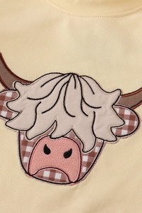 Highland Cow Design Ensemble de vêtements d'été pour enfants confortables pour garçons Top et short à appliques de vache mignonnes confortables et élégantes - Product Image 4