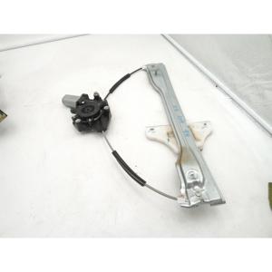 Regolatore Elettrico Finestrino Anteriore Destro MG ZS Serie (17>) 10789613 - Product Image 2