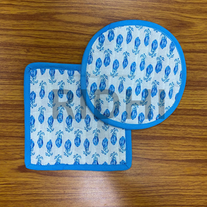 Posavasos Redondos de Algodón Azul Bebé Hechos a Mano por Ridhi, Ecológicos, con Ribete Acolchado de 5x5 Pulgadas, Estampado a Bloque, Estilo Boho, Personalizables - Product Image 2