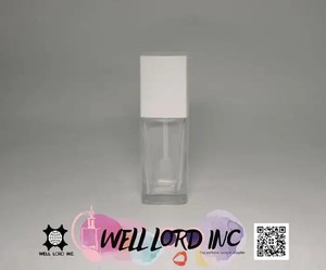 Bouteille en verre carrée de 30ml avec spatule en plastique, bouchon à vis, fond de teint liquide blanchissant pour finition couvrante mate - Product Image 3
