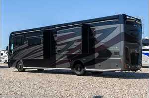 Caravane 2024 R-a-m-b-l-e-r A-r-m-a-d-a- 4-0-M d'occasion en excellent état, conçue pour l'utilisation comme appartement mobile, design européen - Product Image 2