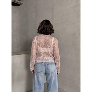 Blusas y Camisas de Encaje para Mujer Ulpayet, Producto al por Mayor - Product Image 1