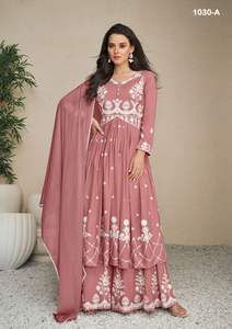 Vente chaude Reyon Kurti Sharara ensembles femmes meilleur marché tendance Designer fête porter dernier tissu de haute qualité Premium en gros - Product Image 2