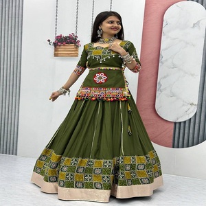 Último diseñador de algodón puro Gamthi impreso trabajo Lehenga Choli por FabZone - Product Image 5