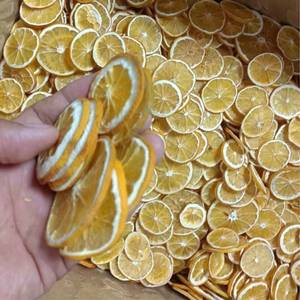 Rodajas de Naranja Confitadas de Alta Calidad, Preparadas con Cuidado en Vietnam, para Mezclas de Aperitivos y como Ingrediente Refrescante para Bebidas - Product Image 1