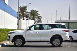 2022โตโยต้าฟอร์จูนเนอร์จำกัด V6 4.0L AT - Product Image 4