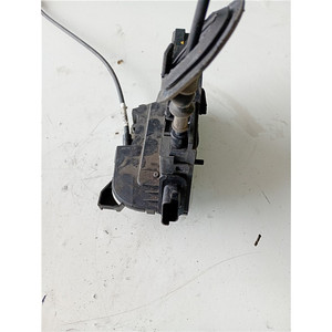 SERRURE DE PORTE ARRIÈRE DROITE INFERIEURE RENAULT Clio Série 4 pin diesel 1500 (08>15) - Product Image 4