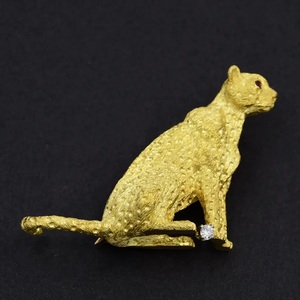 Broche de corte Unisex chapado en oro amarillo de 18K, broche de diamante blanco con forma de rubí para fiesta, Material de aleación, joyería de moda para niños - Product Image 2