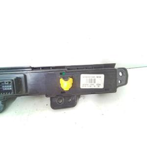 แผงปุ่มกดกลาง KIA Stonic Series 93790h8010wk (17>) - Product Image 5