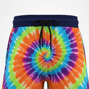 Shorts de sport en mesh personnalisés pour hommes, logo et numéro sublimés, vêtements d'équipe professionnels pour le football et le basketball - Product Image 4