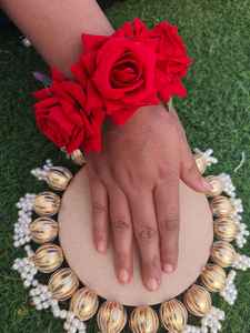 Velvet Rose Gajra Artificial <b>Flower</b> Hand <b>Bracelet</b> Bangle Customized Color Durable Traditional Party Wear Fashion Jewelry Wedding - Product Image 4