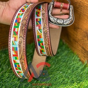 เข็มขัดหนังแท้สำหรับผู้ชายและผู้หญิง, เข็มขัดลายดอกไม้ทำด้วยมือแบบตะวันตกเข็มขัดคาดเอวหนังแท้ - Product Image 1