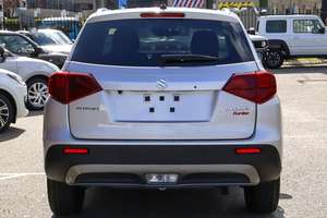 2023 Suzukii Vitaraa Turbo Auto 2WD SUV d'occasion - Product Image 3