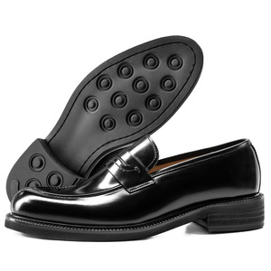 Mocasines de estilo coreano para hombre, para uso formal y casual, zapatos de cuero brillante, zapatos de punta ancha para hombre. - Product Image 5