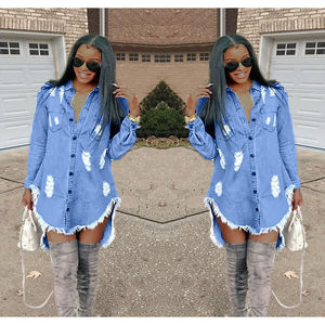 Abito casual in denim con semplici tecniche di lavaggio alla moda - Product Image 1