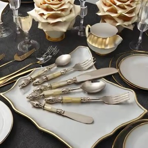 Fregona de acero con espejo Juego de cubiertos de lujo Portabilidad Cucharas de boda y tenedores de metal con juego de cubiertos de nácar - Product Image 1