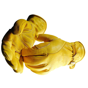 Premium Price hot selling Leather Gloves Durable soft stuff Leather made all weather used Gloves in different custom design - Product Image 2