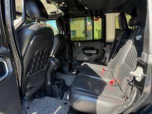 Jeep Wrangler Unlimited Rubicon Sport 2021 Usado en Buen Estado - Product Image 4