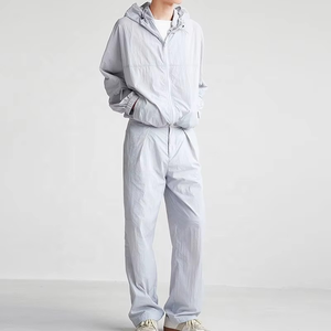 Chándal de nailon para correr reflectante de Color en contraste con logotipo personalizado para hombre, chándal de nailon Suana transpirable cortavientos para hombre - Product Image 1