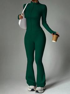 ชุดเซ็ตสองชิ้นสไตล์สปอร์ตย้อนยุค Y2K สำหรับผู้หญิง ปักโลโก้ตามสั่ง ลายเรียบ สีพื้น กางเกงขาบาน เสื้อฮู้ด ขายส่ง - Product Image 2