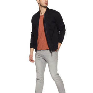 Veste de baseball universitaire personnalisée en polyester/coton pour homme, col montant, impression en relief personnalisée, veste de style universitaire - Product Image 3