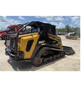 RT135F รถลื่นไถลที่ยอดเยี่ยมในการขายวันนี้ตรวจสอบเครื่องที่ยอดเยี่ยมสำหรับการทำฟาร์มหรือการล้างไซต์ - Product Image 6