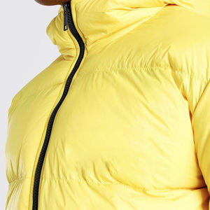 Chaqueta acolchada cómoda de precio barato de tendencia superior con diseño personalizado Chaqueta acolchada elegante transpirable para hombre - Product Image 3