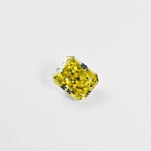 Diamantes sueltos de color amarillo con corte esmeralda cultivado en laboratorio de 2 CT, certificados por IGI con certificado - Product Image 1