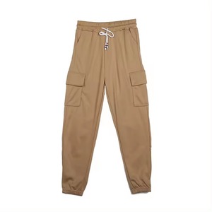 Pantalon de yoga taille haute pour femme: détail en dentelle, pantalon de jogging en coton avec poche et logo imprimé - Product Image 2