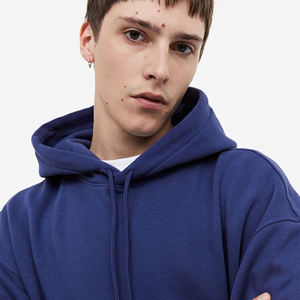 Pull-over survêtement pour hommes logo personnalisé vente en gros de vêtements d'entraînement d'été design uni avec strass - Product Image 5