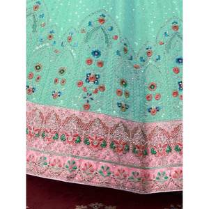 Lehenga Choli de Georgette con Lentejuelas Turquesas Opulentas para Bodas y Eventos - Product Image 3