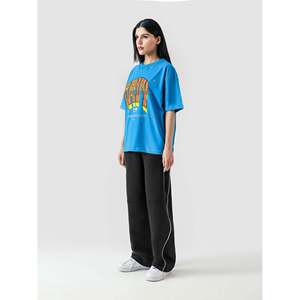 Camiseta Deportiva Transpirable GRVY Community, Cómoda y Elegante - Product Image 4