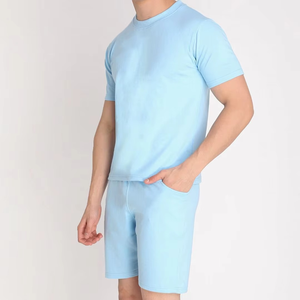 Ensemble 2 pièces pour homme avec logo personnalisé : chemise boutonnée en maille gaufrée et short - Product Image 6