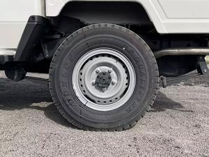 Toyota Land Cruiser HZJ79 4x4 Doble Cabina Pick-up 2023 en Venta - Product Image 4