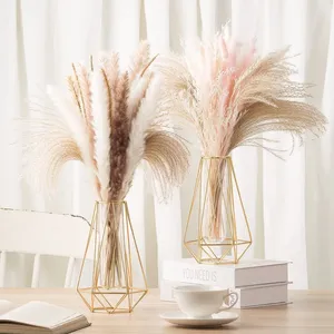 แจกันดอกไม้โลหะตกแต่งเคลือบทอง ของตกแต่งงานแต่งงานสุดหรู ผู้จัดจำหน่ายสินค้าตกแต่งจำนวนมาก เป็นมิตรกับสิ่งแวดล้อม ของตกแต่งบนโต๊ะ ของตกแต่งบ้าน Zahid Exports - Product Image 5