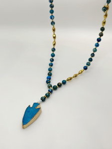 Collier plaqué or style bohème pour femme Chaîne ajustable en acier inoxydable Perles de quartz multicolore à puce naturelle - Product Image 2