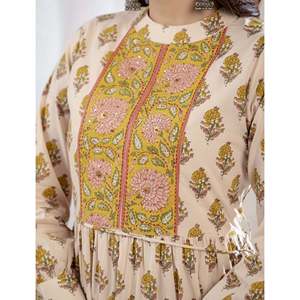 Robe Courte en Coton Imprimé Butti Beige Moutarde, Longueur Genou, Taille Élastique, Style Décontracté, Respirante, Taille Unique XS pour Jours Fériés - Product Image 2