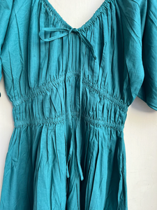 Robe d'été 100% coton pour femmes vert Midi décontracté Maxi avec décolleté en coeur et décoration de gland robe longue en coton indien - Product Image 5