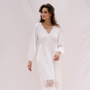 2025 Langarm V-Ausschnitt Spitze Boho Flowy Fall <span class=keywords><strong>Maxi</strong></span> Weiß Abschluss feier Kleider für Damen Damen Elegant