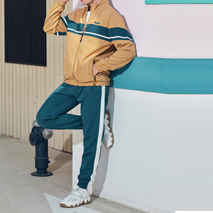 Vêtements de sport personnalisés pour hommes survêtements d'hiver respirants de haute qualité ensembles coupe-vent de grande taille - Product Image 5