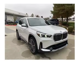 Voiture d'occasion authentique 2023 pour X1 XDrive28i Navigation AWD Blanc 250-300 ch Autonomie >700 km Direction assistée électrique - Product Image 2