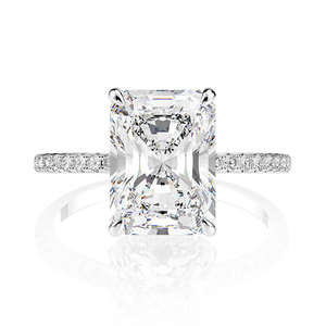 Bague de fiançailles classique de haute qualité en moissanite VVS certifiée IGI, taille émeraude, créée en laboratoire, pour femmes - Product Image 1