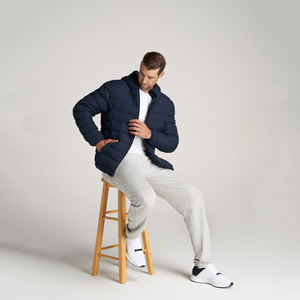 OEM Precio bajo Hombres Puffer chaquetas para la venta Algodón poliéster hecho Bajo precio Puffer Chaquetas Todos los tamaños y colores personalizados Chaquetas - Product Image 3