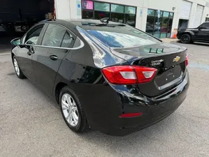 Chevrolet Cruze LT 2019 d'occasion - Product Image 4