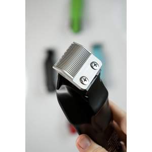 Tondeuse à cheveux professionnelle sans fil en acier inoxydable IPX7, tondeuse à barbe et tondeuse de finition pour barbier, électrique USB - Product Image 1