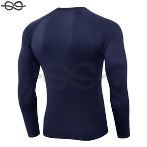 Camiseta de compresión de manga larga para hombre, camisetas para correr de capa base en azul marino, rendimiento y comodidad - Product Image 2